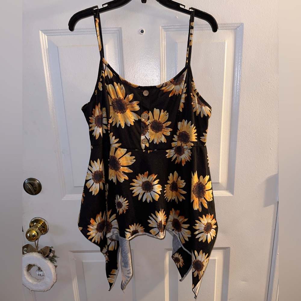 SHEIN Black and Yellow Sunflower Camisole